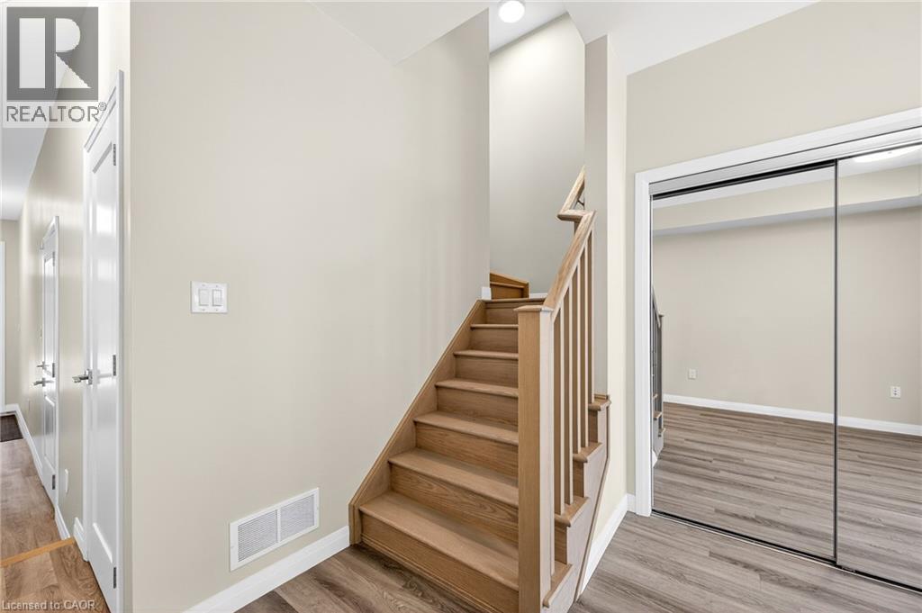 270 Melvin Avenue Unit# 7, Hamilton, Ontario  L8H 0B4 - Photo 39 - 40806582