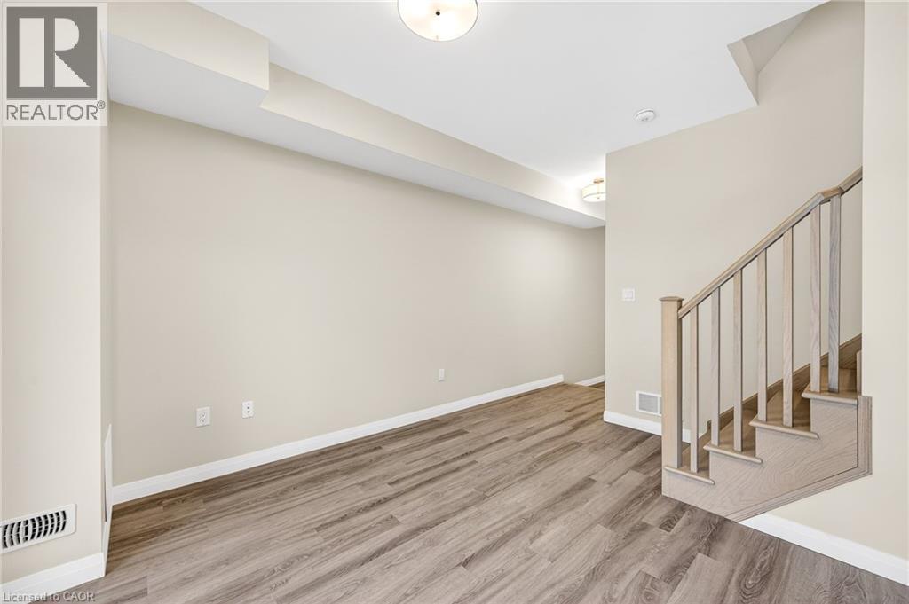 270 Melvin Avenue Unit# 7, Hamilton, Ontario  L8H 0B4 - Photo 40 - 40806582