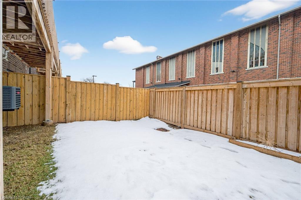 270 Melvin Avenue Unit# 7, Hamilton, Ontario  L8H 0B4 - Photo 46 - 40806582