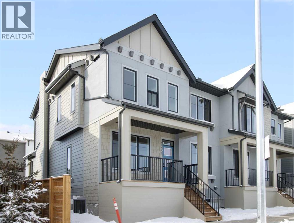 2241 81st Street Sw, Calgary, Alberta  T3H 6M4 - Photo 3 - A2287848