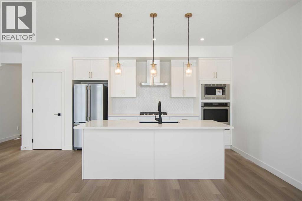 2241 81st Street Sw, Calgary, Alberta  T3H 6M4 - Photo 9 - A2287848