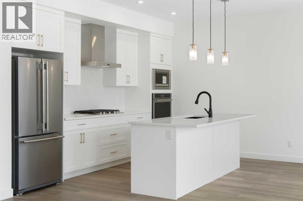 2241 81st Street Sw, Calgary, Alberta  T3H 6M4 - Photo 12 - A2287848