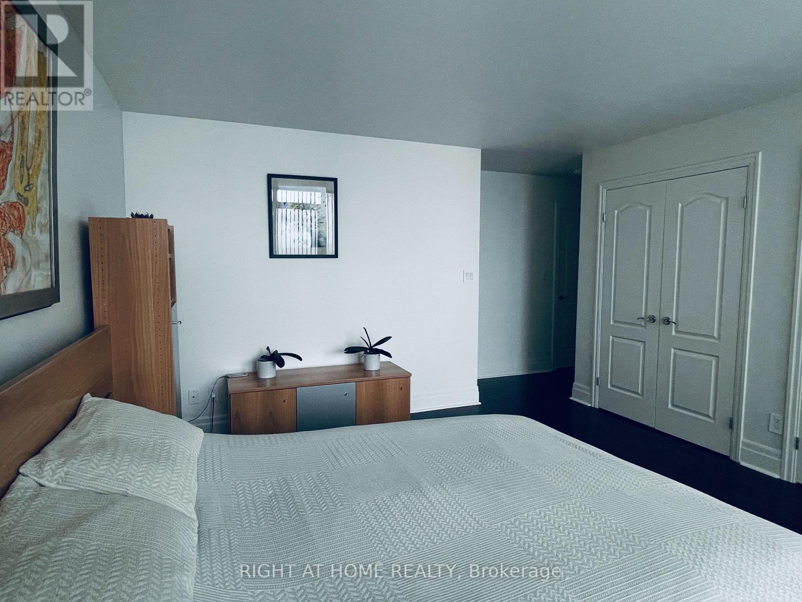 Lph06 - 188 Doris Avenue, Toronto, Ontario  M2N 6Z5 - Photo 11 - C12806838