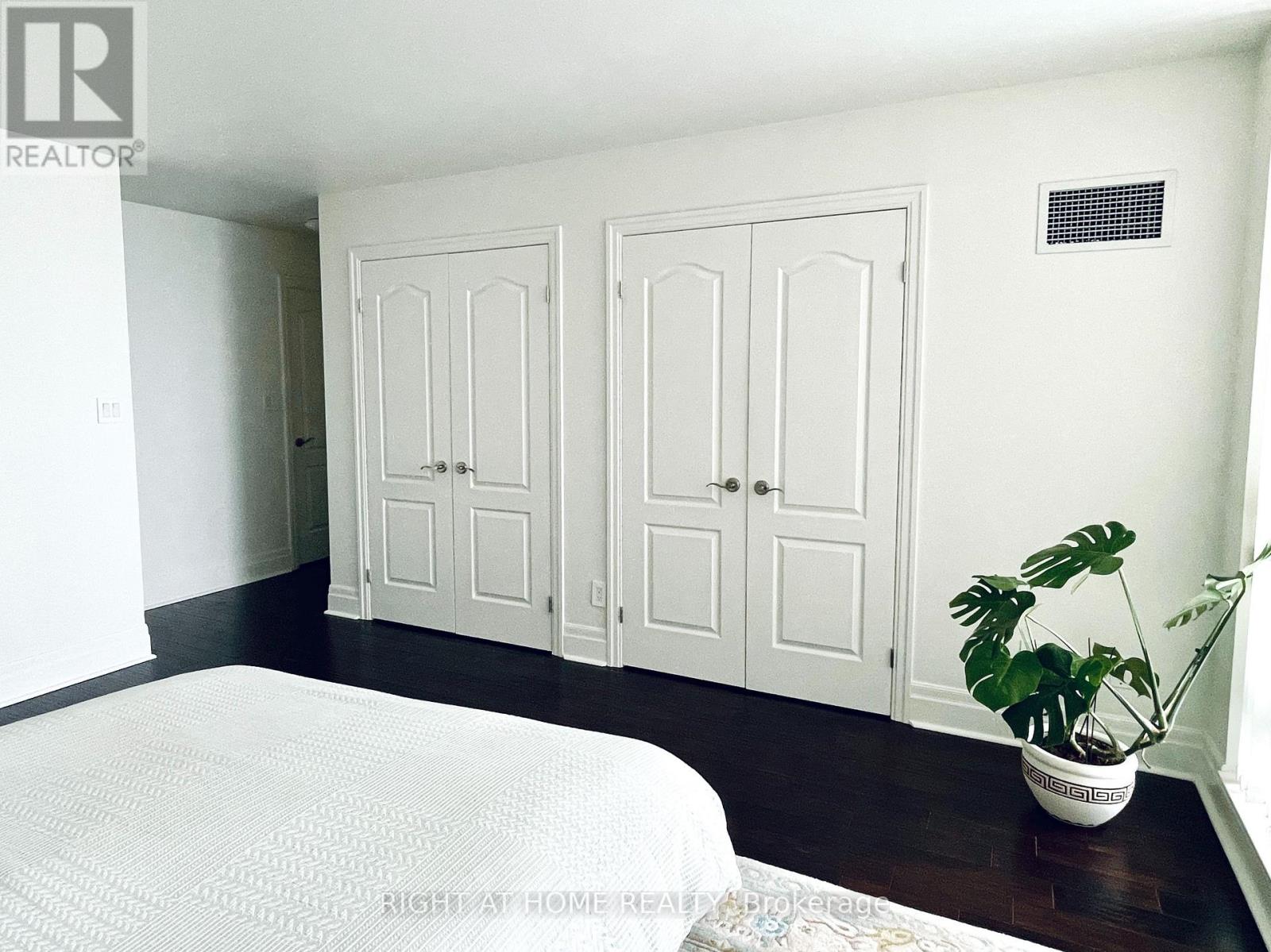 Lph06 - 188 Doris Avenue, Toronto, Ontario  M2N 6Z5 - Photo 12 - C12806838