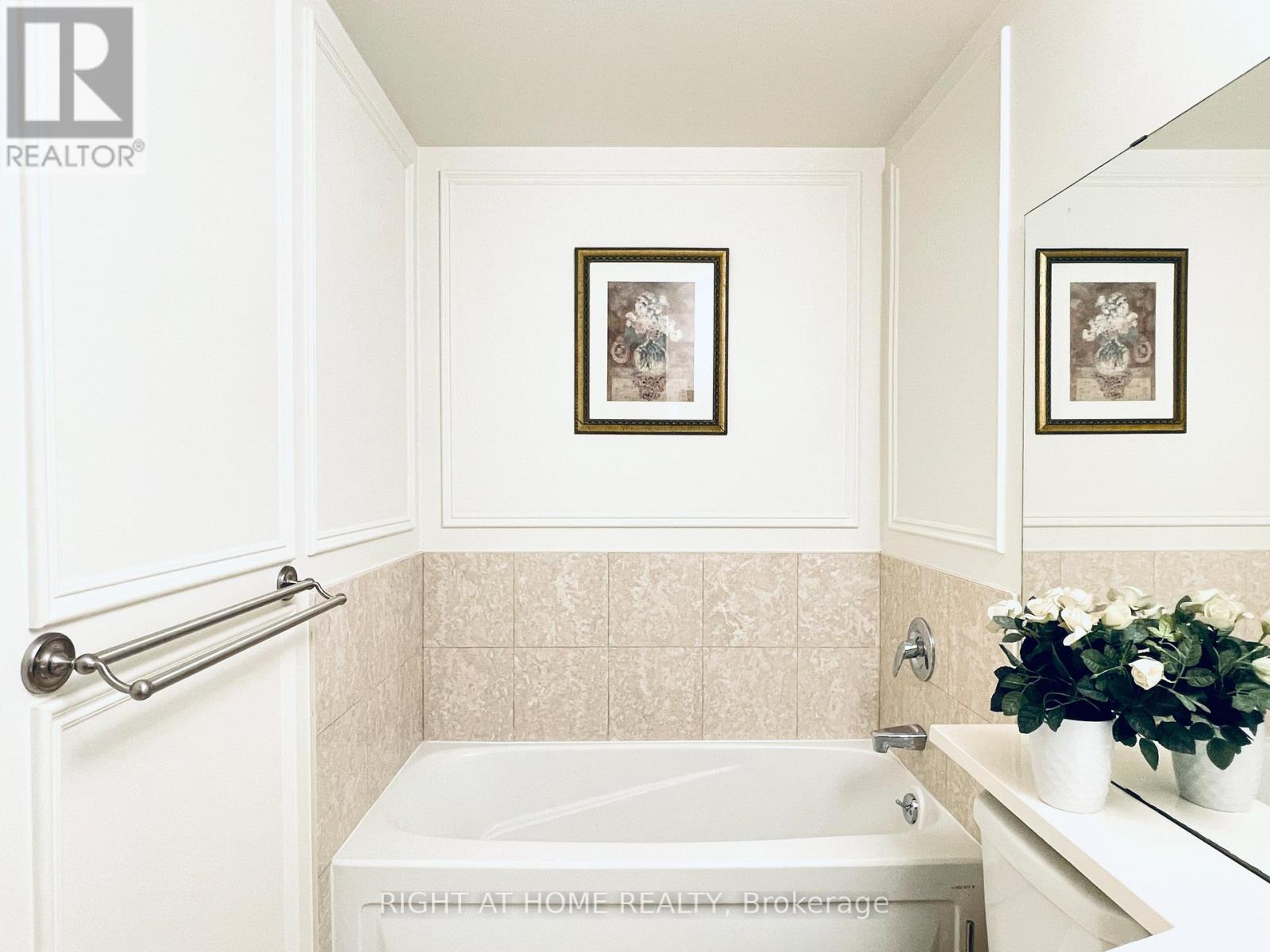 Lph06 - 188 Doris Avenue, Toronto, Ontario  M2N 6Z5 - Photo 22 - C12806838