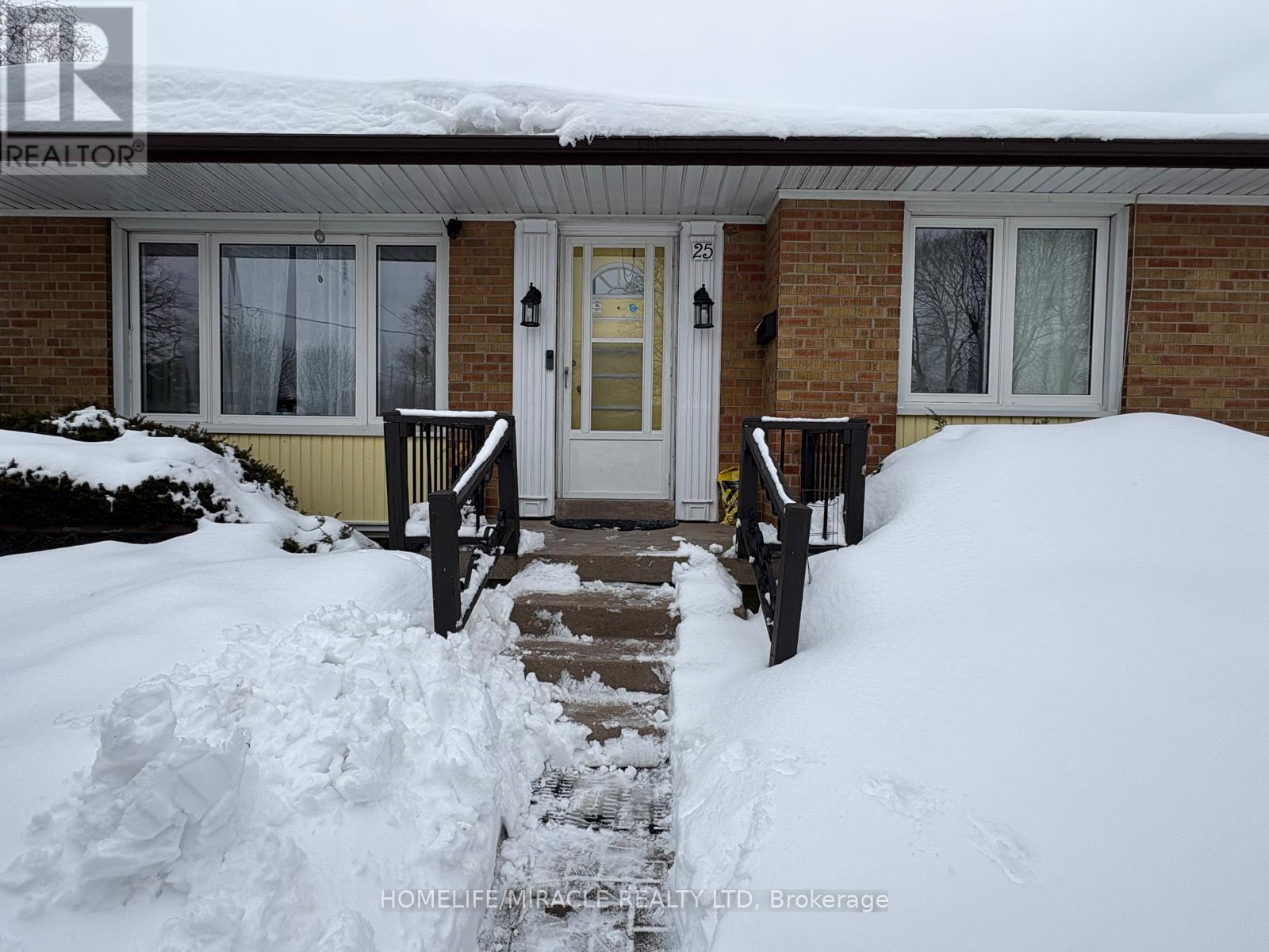 25 Ingrid Drive N, Toronto, Ontario  M1G 3A8 - Photo 1 - E12799654