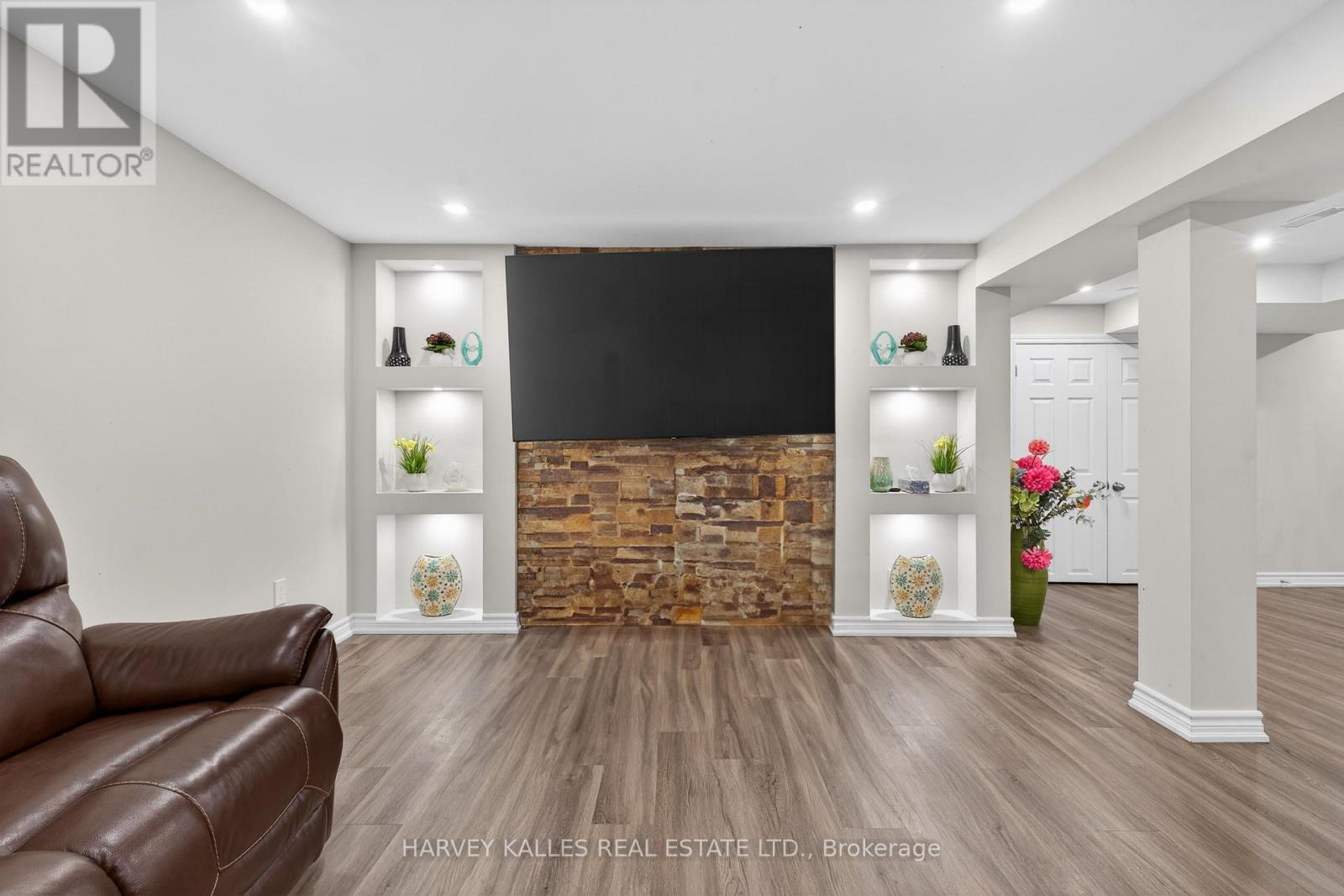 60 Wolfson Crescent, Richmond Hill, Ontario  L4E 4P1 - Photo 37 - N12790640