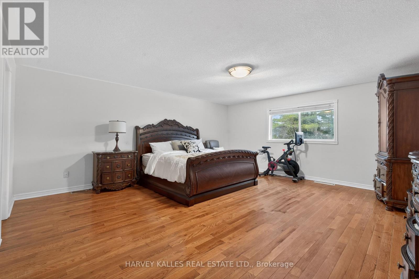 60 Wolfson Crescent, Richmond Hill, Ontario  L4E 4P1 - Photo 23 - N12790640