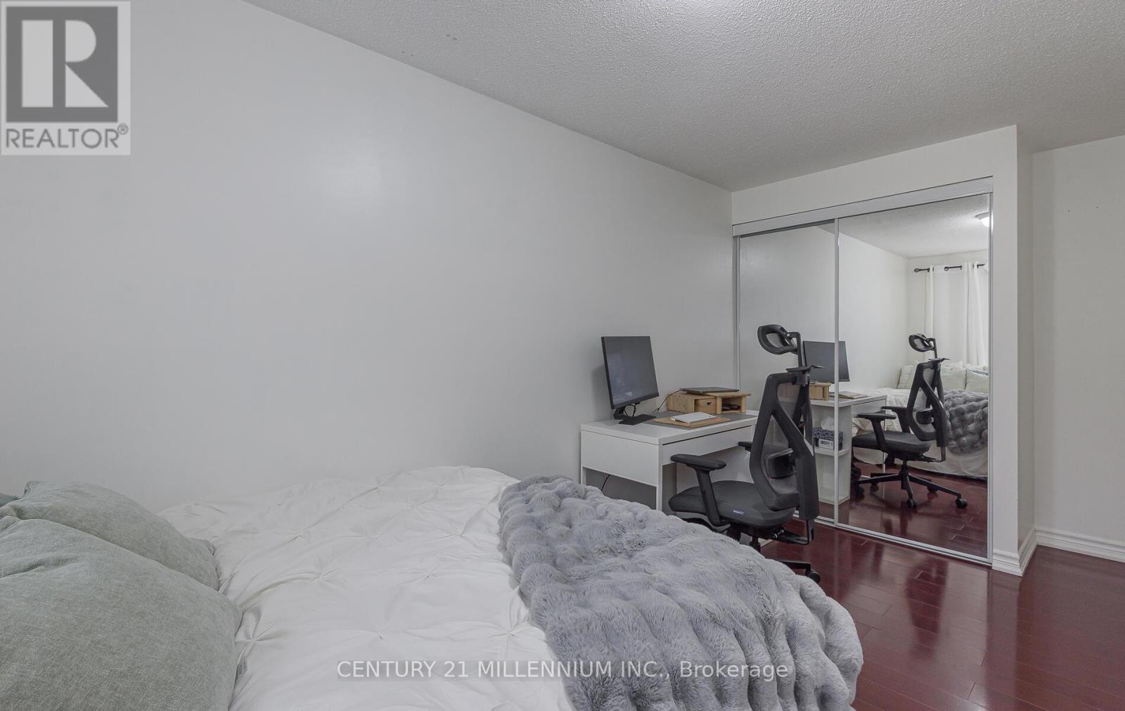 4 Heatherside Court, Brampton, Ontario  L6S 1N9 - Photo 26 - W12804026