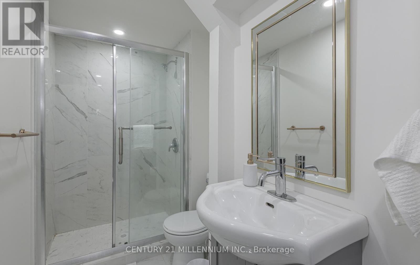 4 Heatherside Court, Brampton, Ontario  L6S 1N9 - Photo 36 - W12804026