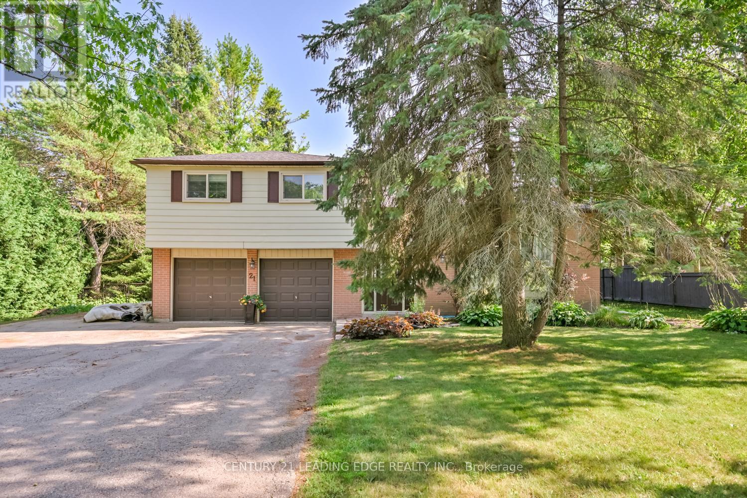 21 Jonathan Street, Uxbridge, Ontario  L9P 1B6 - Photo 2 - N12806824