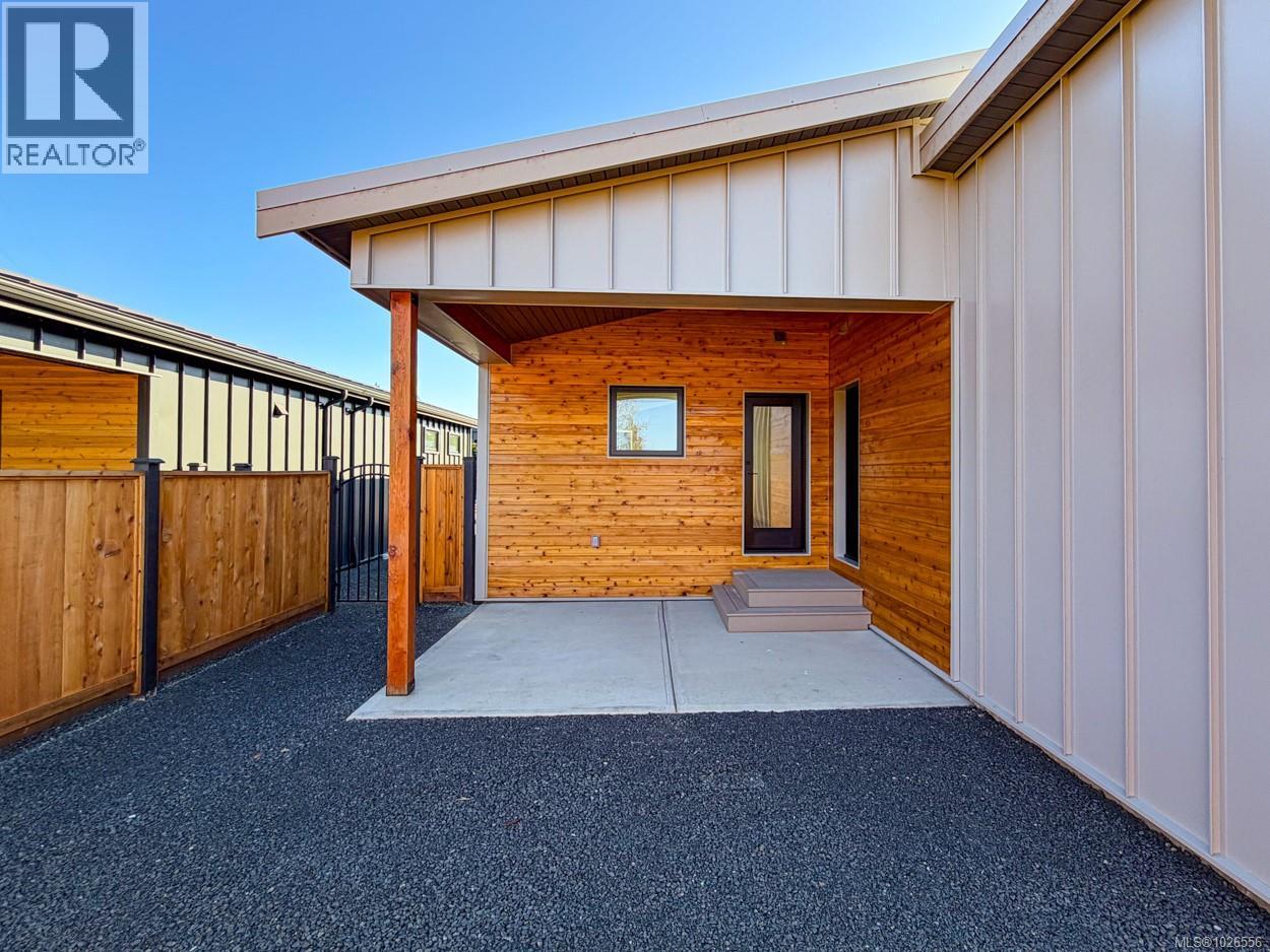 3 3025 Royston Rd, Cumberland, British Columbia V0R 1S0 - Photo 5 - 1026556