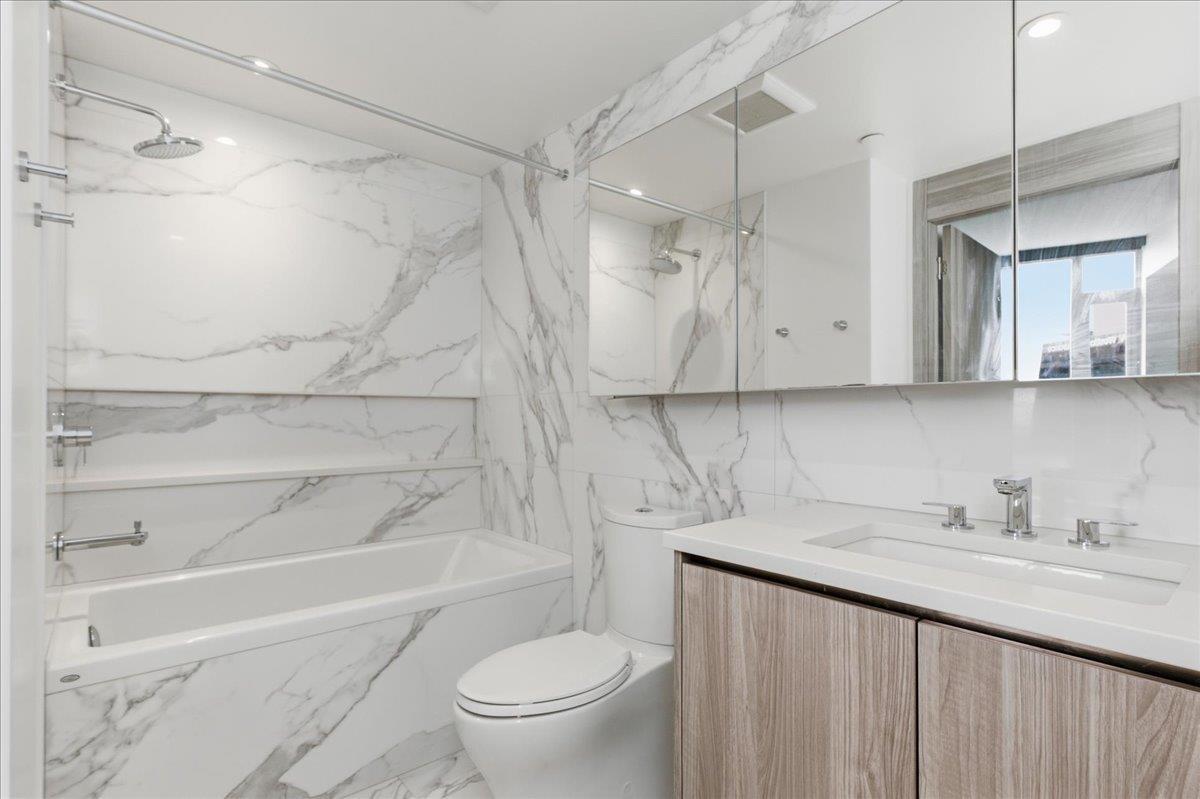 1610 9887 Whalley Boulevard, Surrey, British Columbia  V3T 0P4 - Photo 9 - R3091935