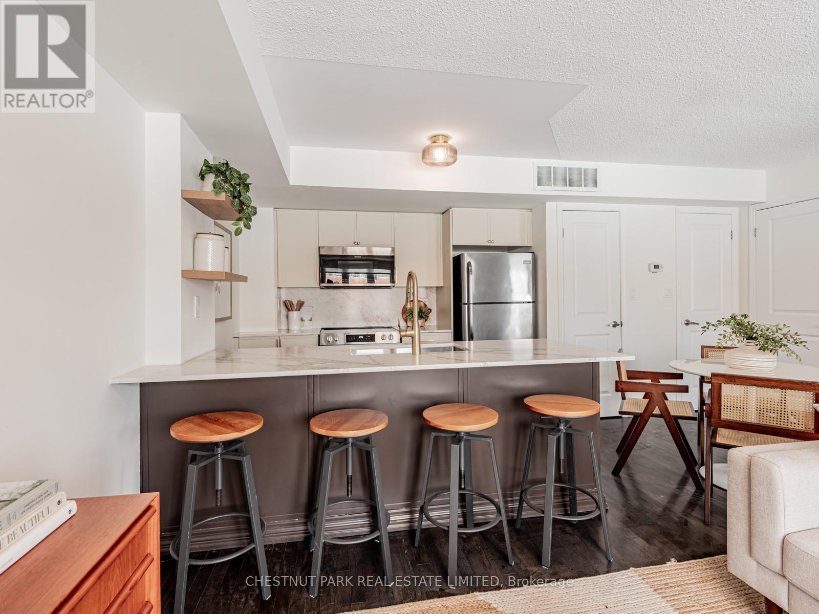 202 - 16 Foundry Avenue, Toronto, Ontario M6H 0A9 - Photo 21 - W12806882