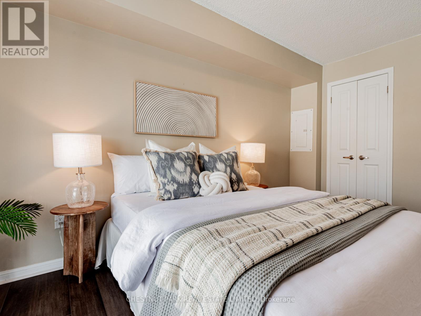 202 - 16 Foundry Avenue, Toronto, Ontario M6H 0A9 - Photo 24 - W12806882