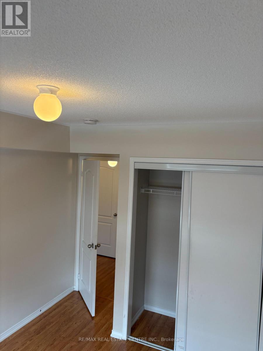 6 - 2476 Post Road, Oakville, Ontario  L6H 0K1 - Photo 10 - W12806910