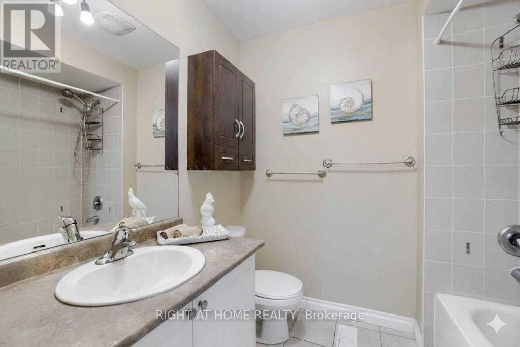 741 Maxman Street, Mississauga, Ontario  L5R 0B3 - Photo 20 - W12806920