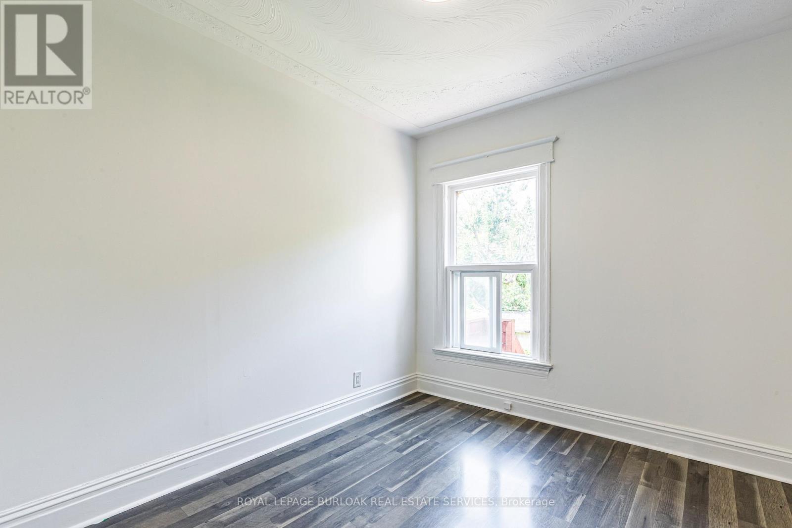 22 Myrtle Avenue, Hamilton, Ontario  L8M 2E9 - Photo 25 - X12806858