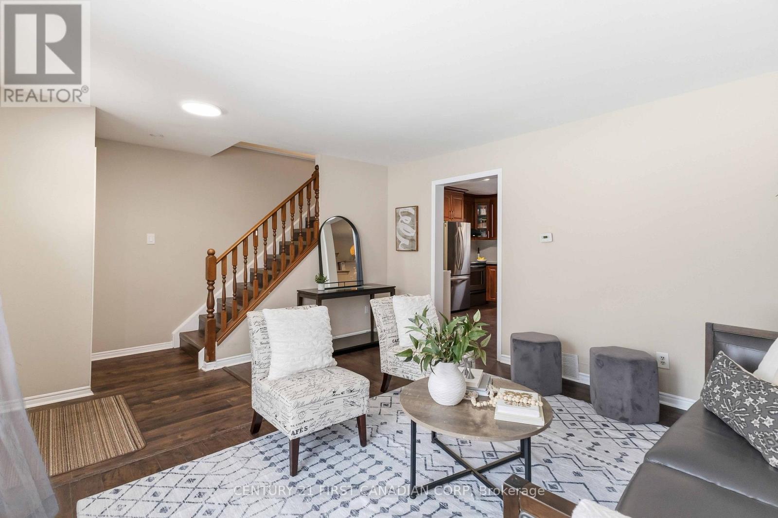 40 Culver Court, London East, Ontario  N5V 3E8 - Photo 6 - X12793980