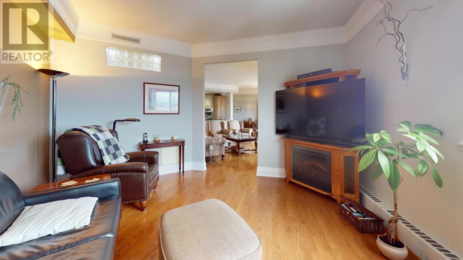 1139 Queen St E # Ph1, Sault Ste. Marie, Ontario  P6A 6K5 - Photo 19 - SM260085