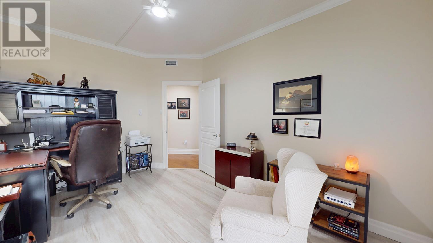 1139 Queen St E # Ph1, Sault Ste. Marie, Ontario  P6A 6K5 - Photo 33 - SM260085