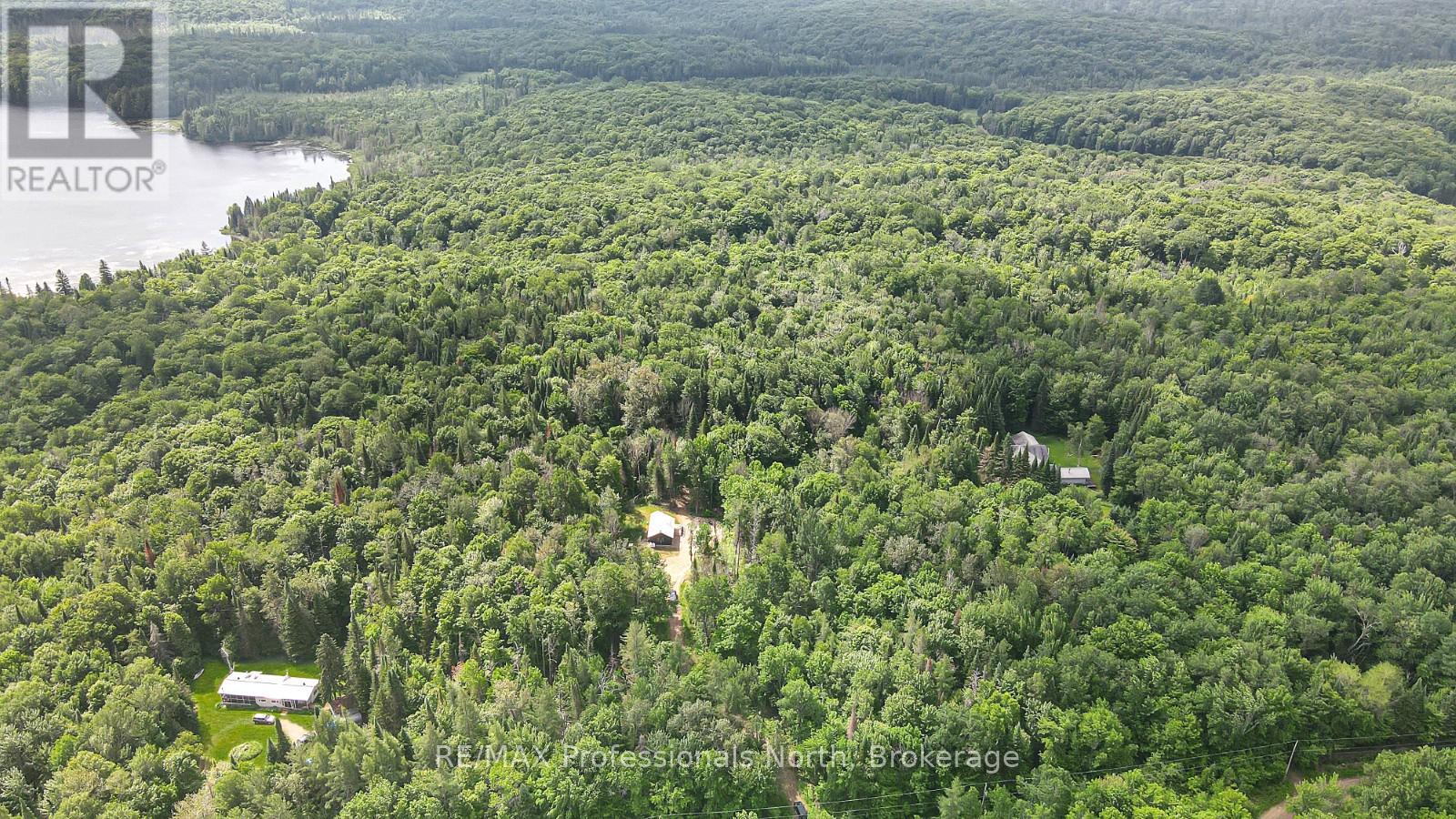 1462 Minnicock Lake Road, Dysart Et Al (Dysart), Ontario  K0M 1S0 - Photo 39 - X12807030