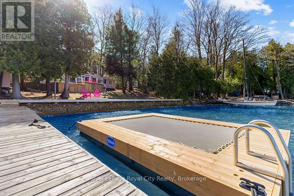 194 Wiles Lane, Grey Highlands, Ontario  N0C 1E0 - Photo 47 - X12807088