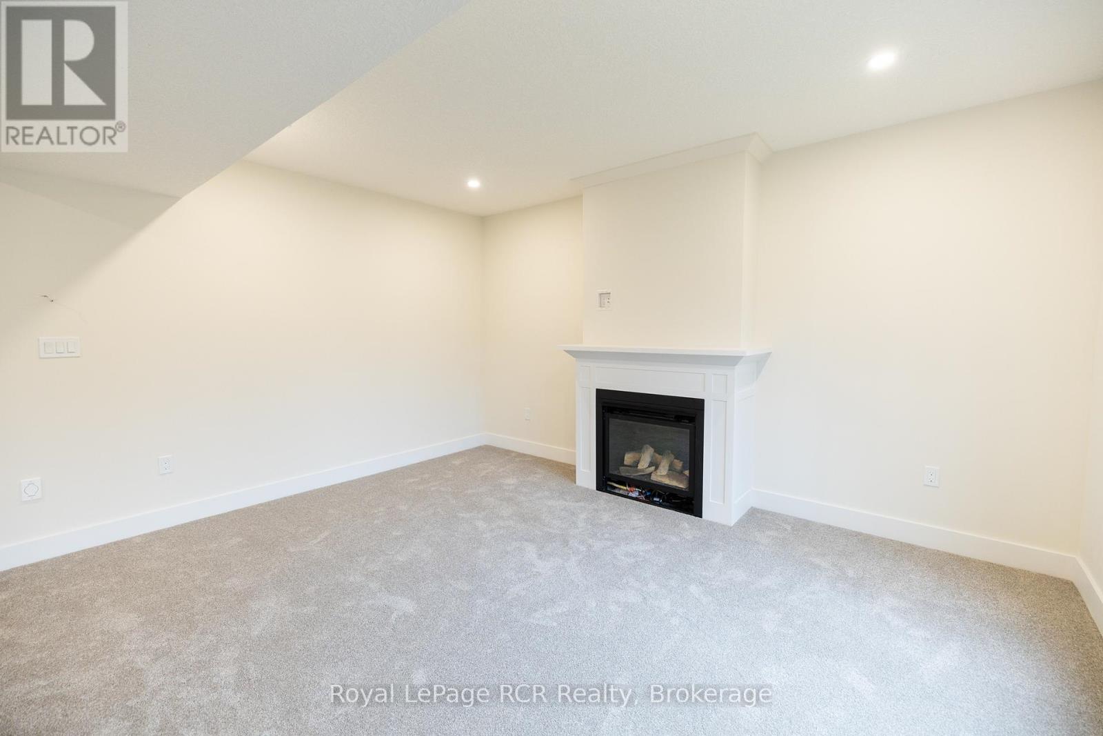 222 16th Avenue Crescent, Hanover, Ontario  N4N 3V3 - Photo 28 - X12807152