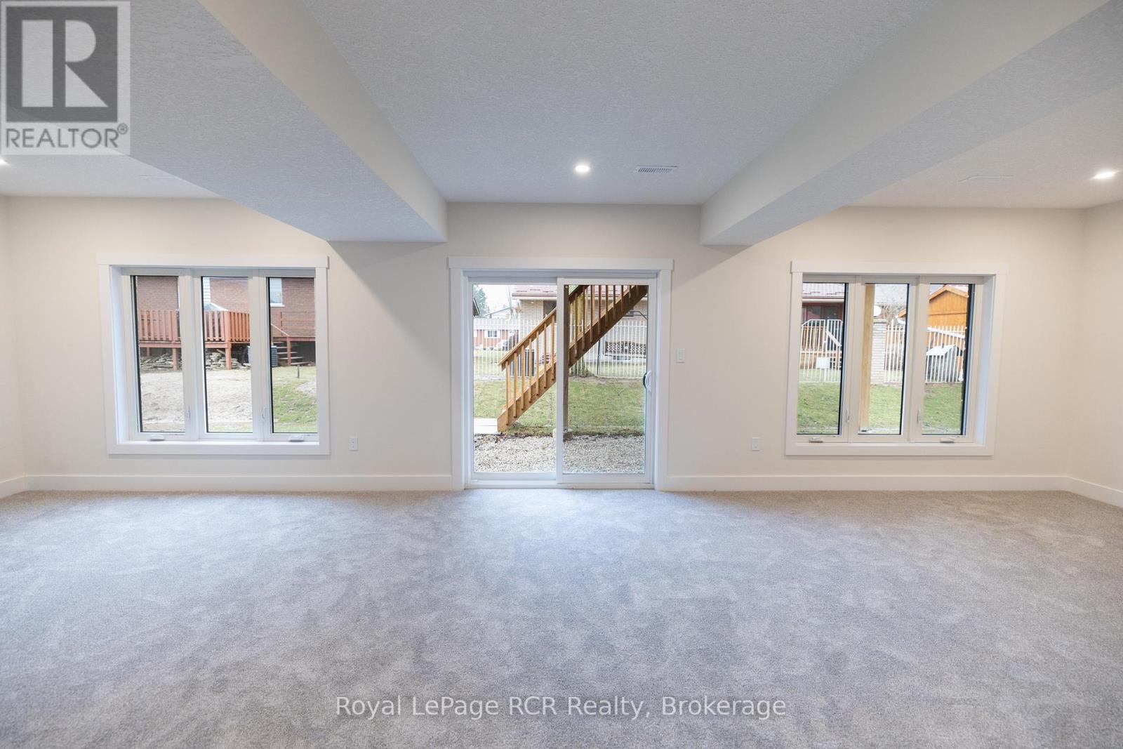 222 16th Avenue Crescent, Hanover, Ontario  N4N 3V3 - Photo 31 - X12807152