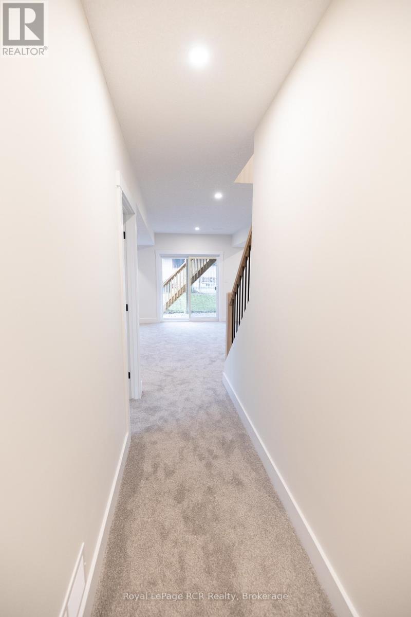 222 16th Avenue Crescent, Hanover, Ontario  N4N 3V3 - Photo 34 - X12807152