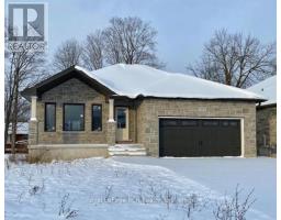 222 16TH AVENUE CRESCENT, hanover, Ontario