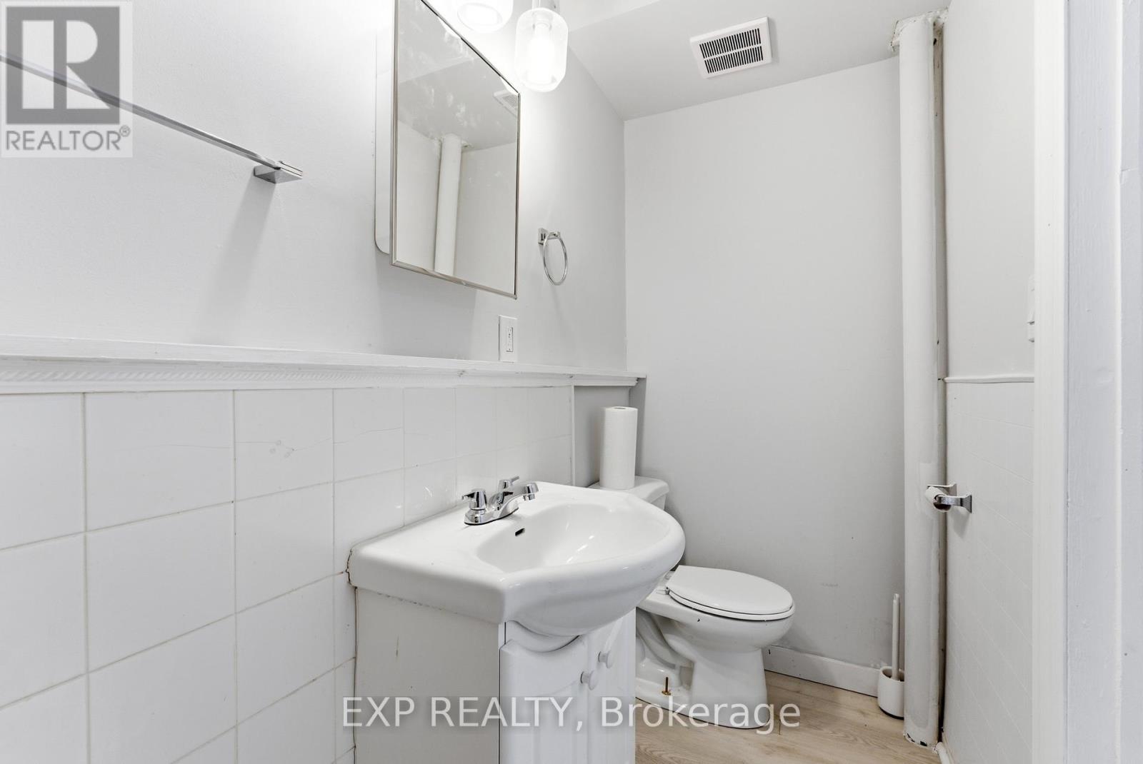 68-70 South George Street, Belleville, Ontario  K8N 3G6 - Photo 21 - X12807032