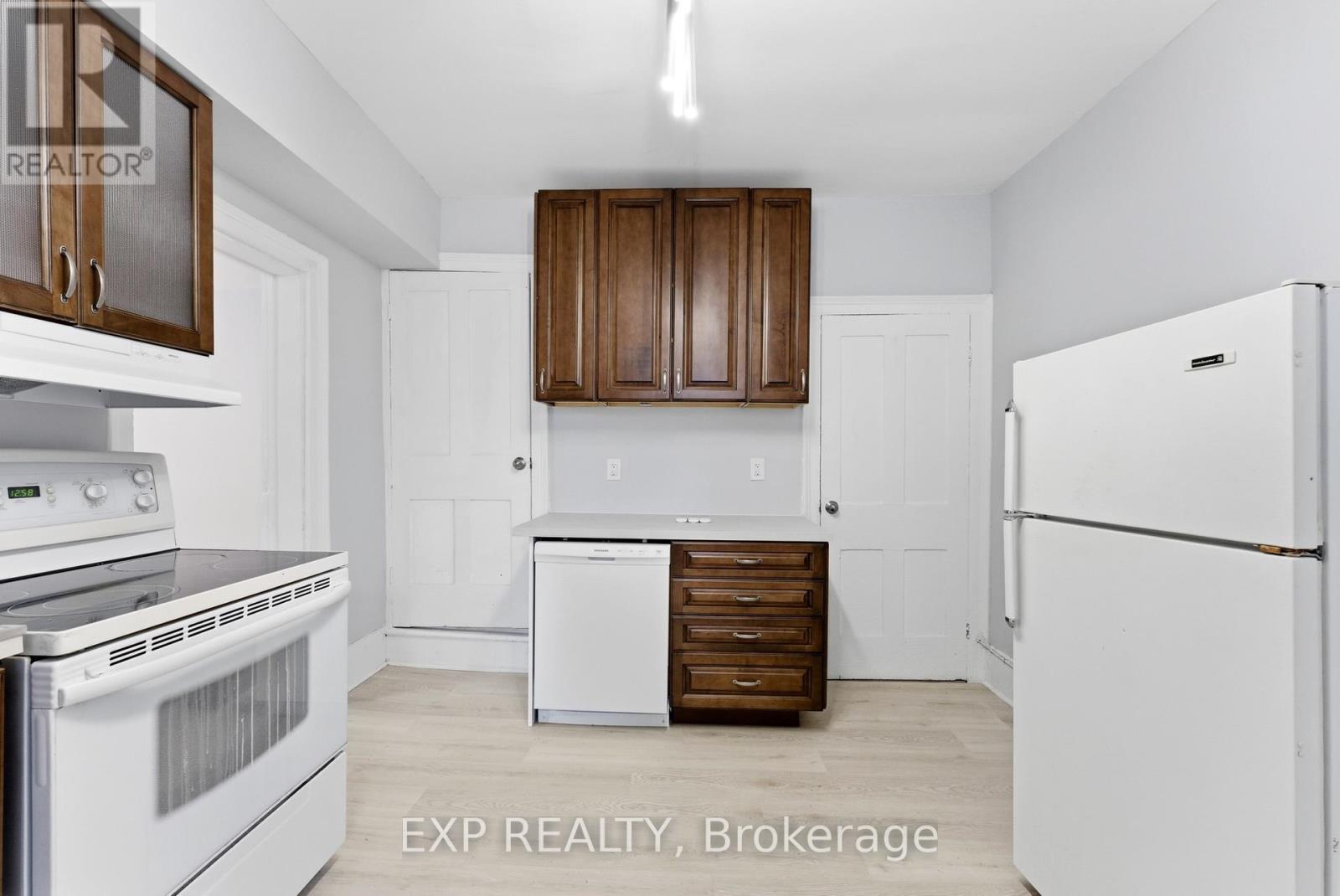 68-70 South George Street, Belleville, Ontario  K8N 3G6 - Photo 24 - X12807032