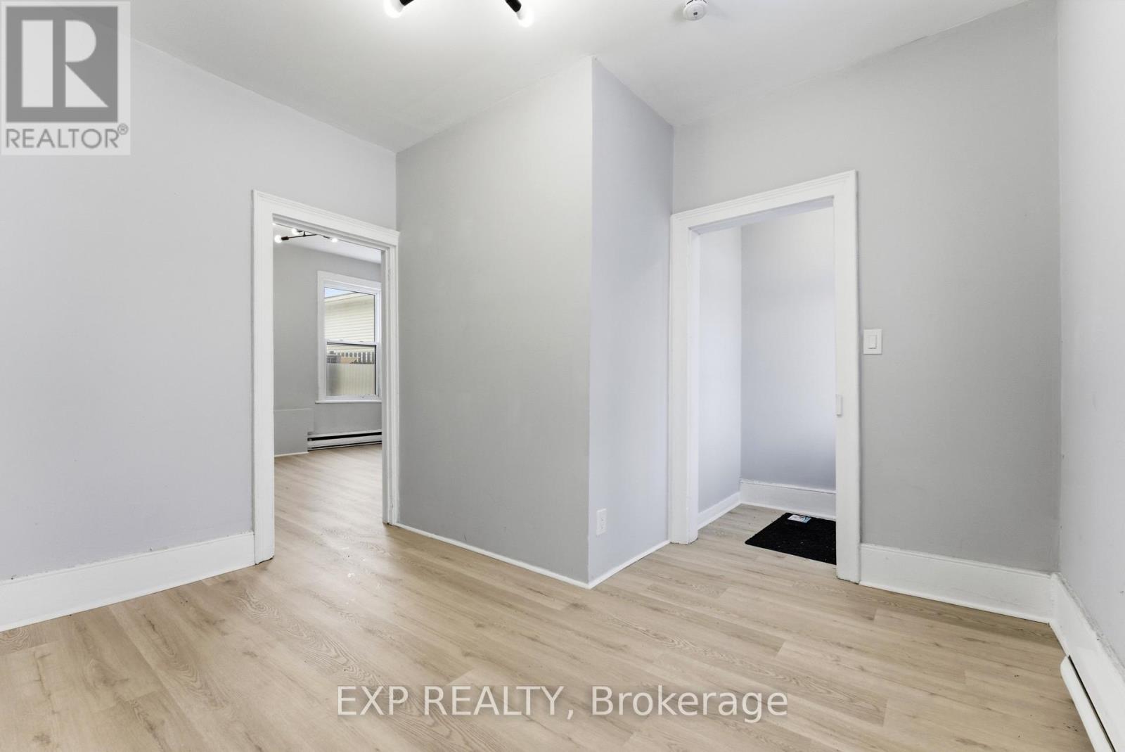 68-70 South George Street, Belleville, Ontario  K8N 3G6 - Photo 4 - X12807032