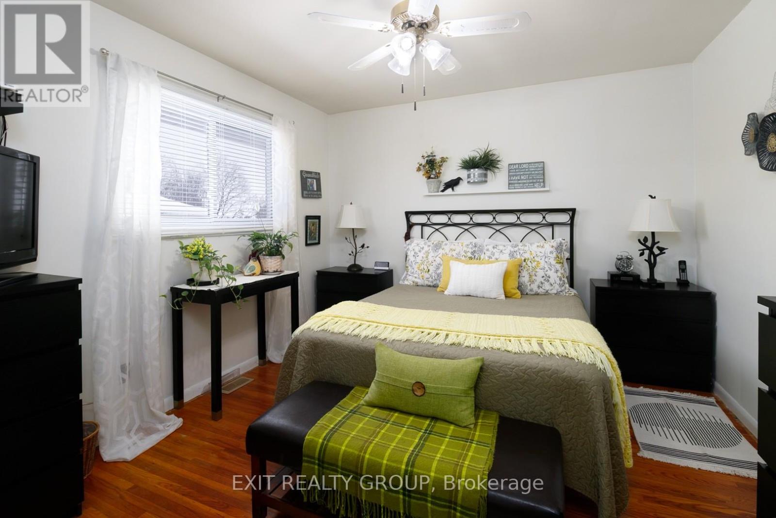 35 Fifth Avenue, Quinte West, Ontario  K8V 5N9 - Photo 11 - X12807082