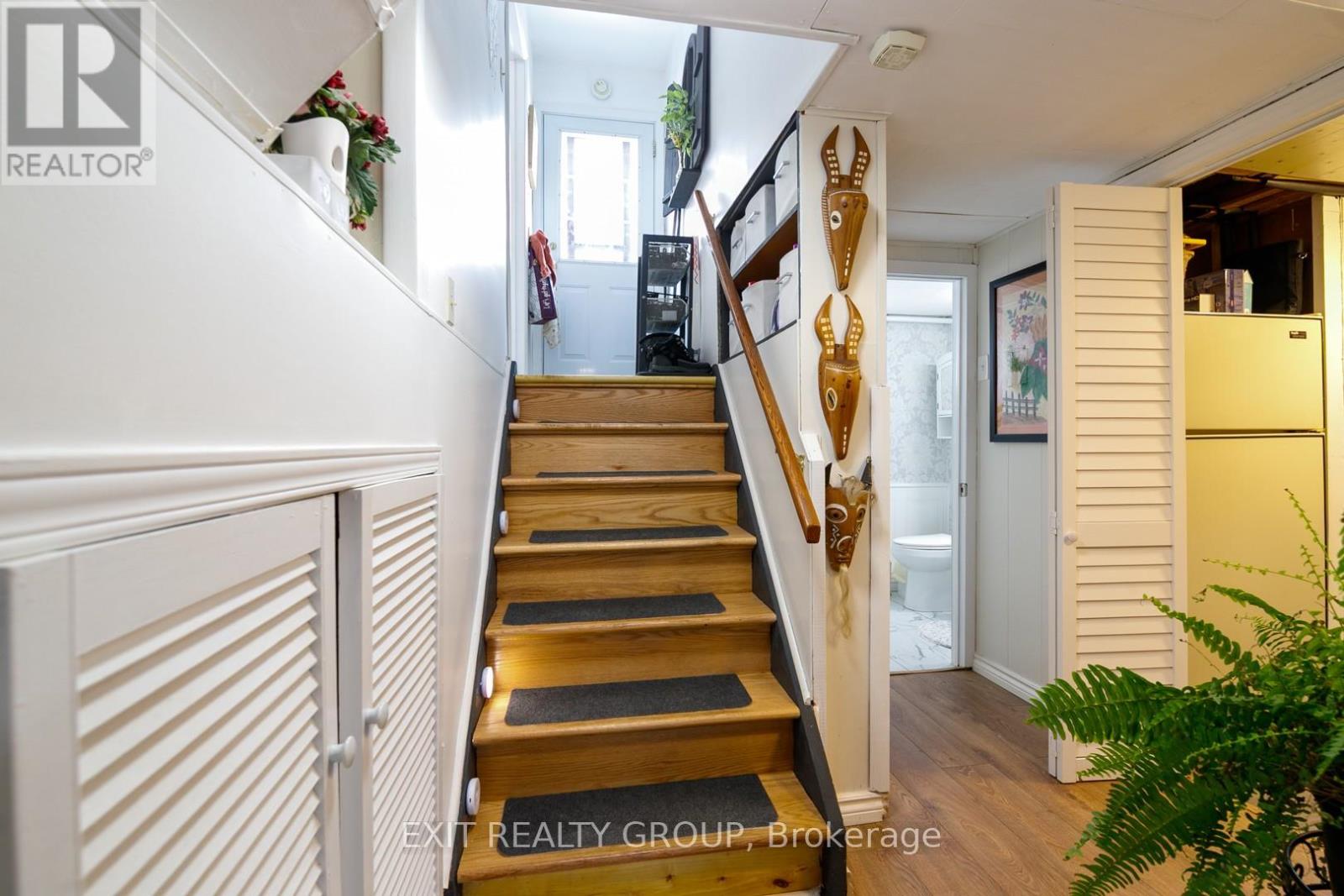 35 Fifth Avenue, Quinte West, Ontario  K8V 5N9 - Photo 16 - X12807082