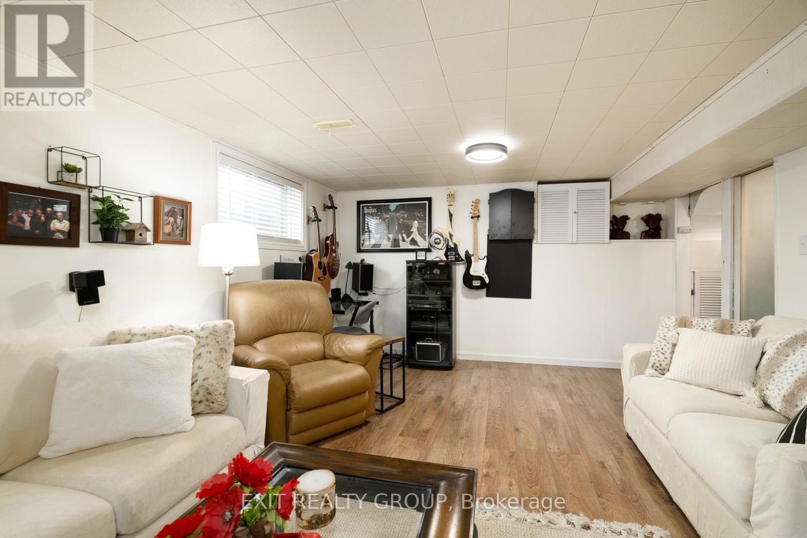 35 Fifth Avenue, Quinte West, Ontario  K8V 5N9 - Photo 18 - X12807082