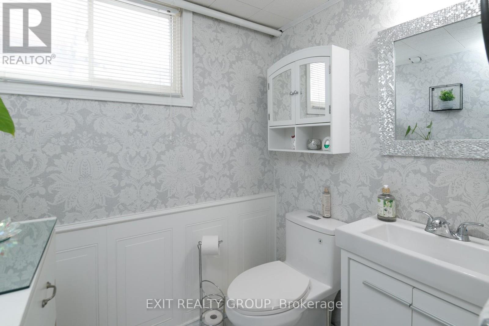 35 Fifth Avenue, Quinte West, Ontario  K8V 5N9 - Photo 19 - X12807082