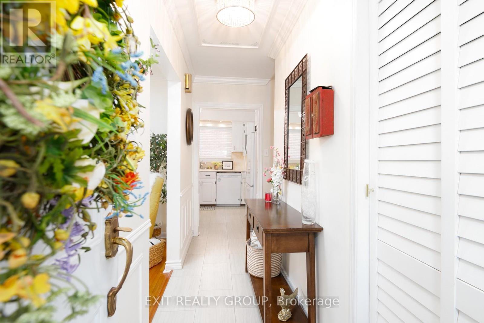 35 Fifth Avenue, Quinte West, Ontario  K8V 5N9 - Photo 2 - X12807082