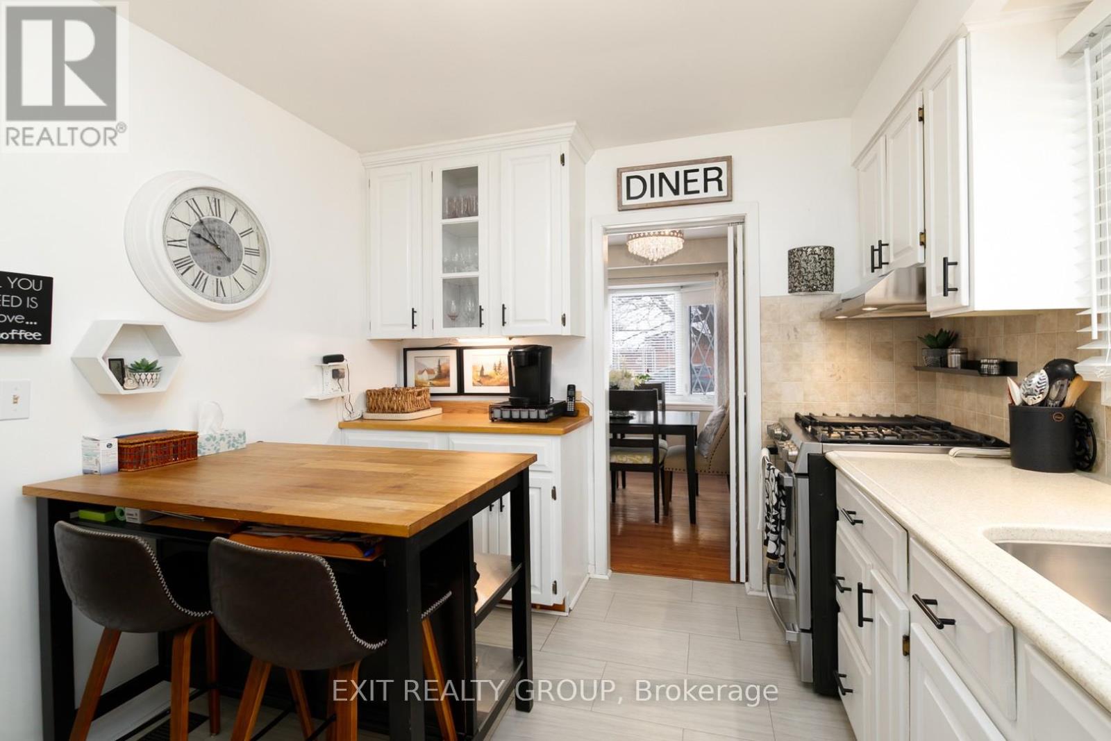 35 Fifth Avenue, Quinte West, Ontario  K8V 5N9 - Photo 9 - X12807082