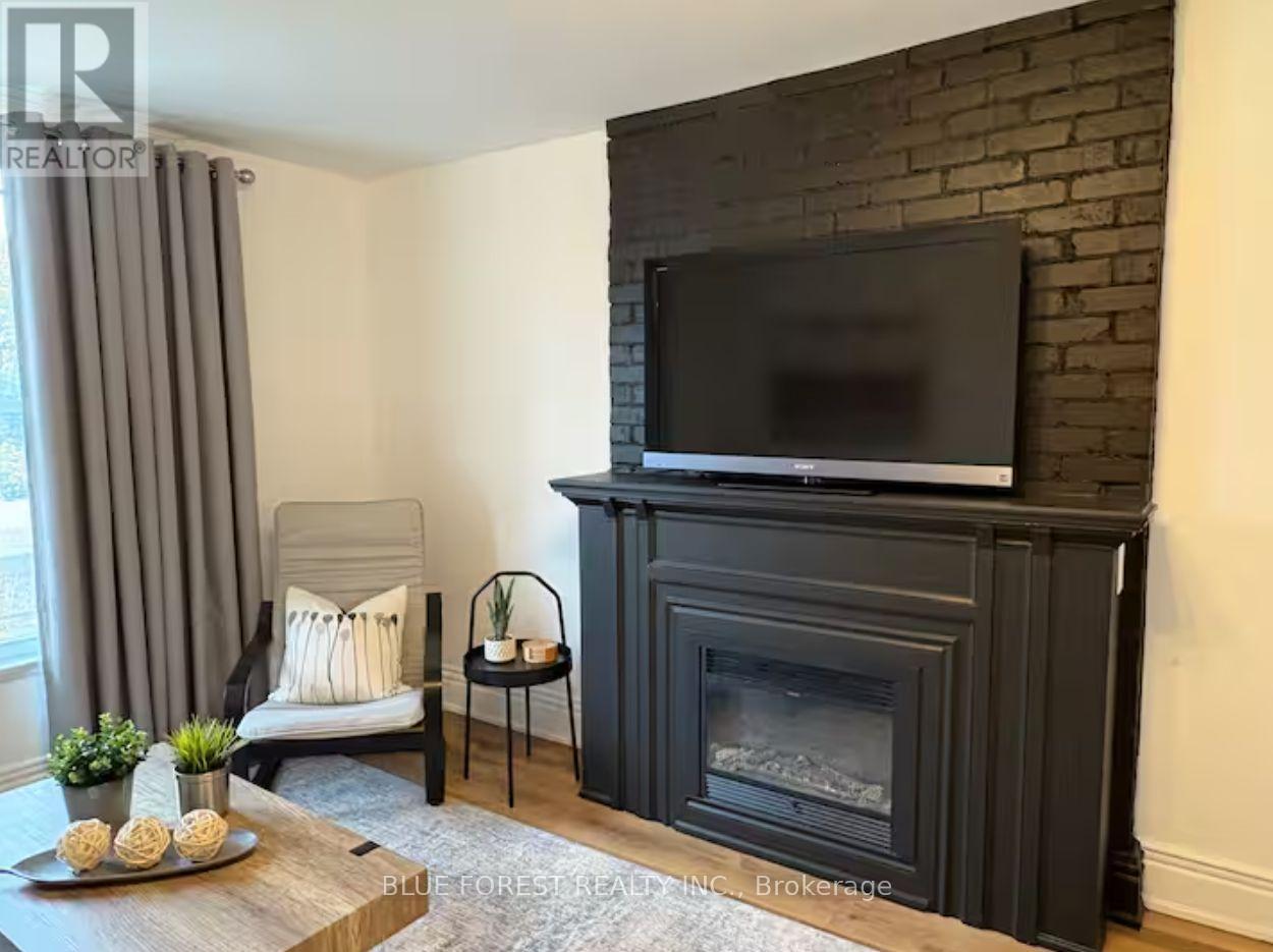 2 - 79 Cartwright Street, London East, Ontario  N6B 2W6 - Photo 5 - X12806984