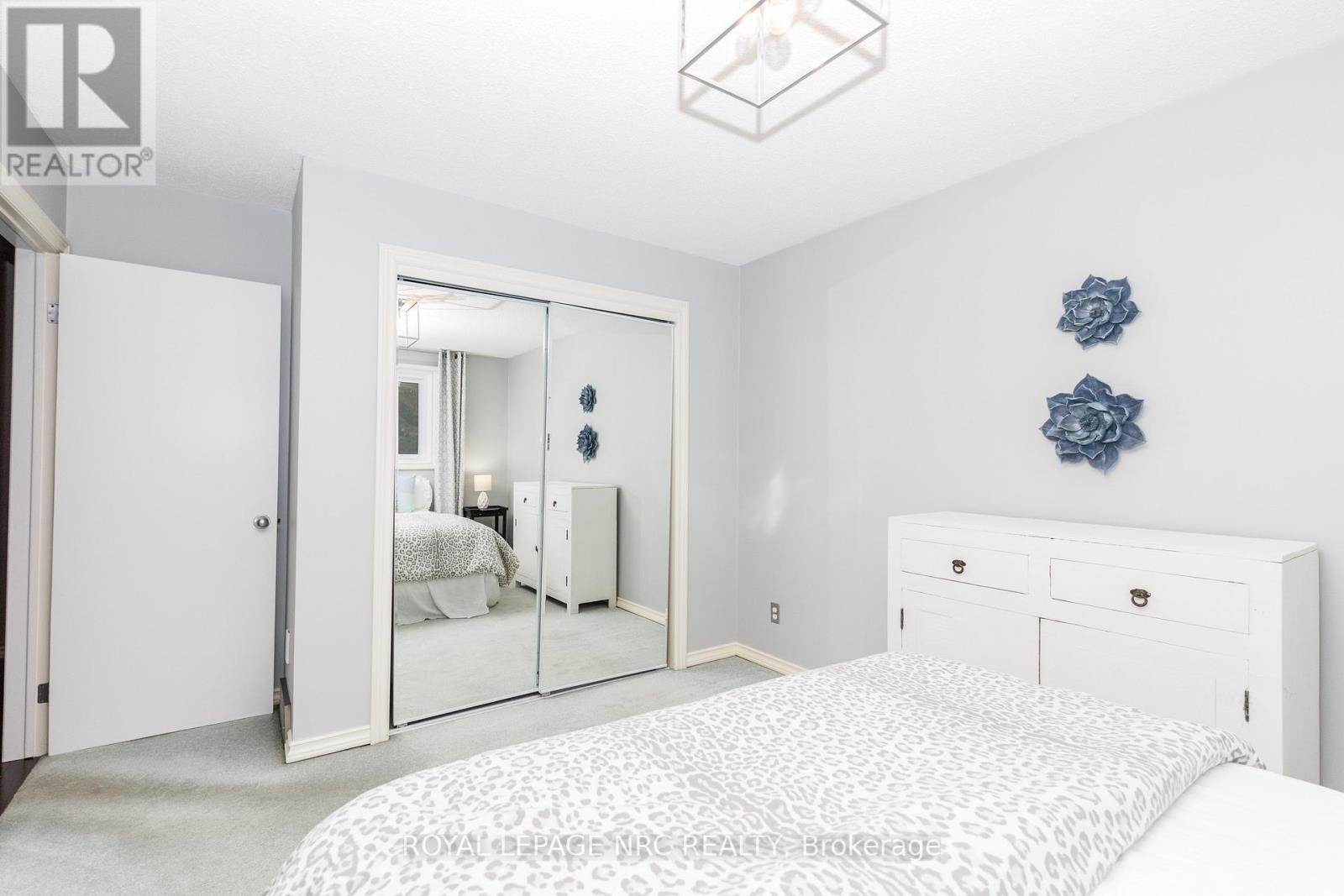 28 Spruceside Crescent, Pelham, Ontario  L0S 1E1 - Photo 20 - X12804474