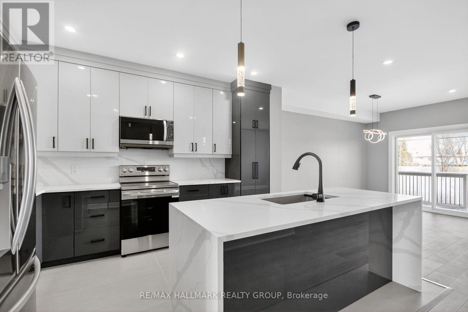 Main/second Floor Unit - 78 Burnett's Grove Circle, Ottawa, Ontario  K2J 1N7 - Photo 13 - X12807054