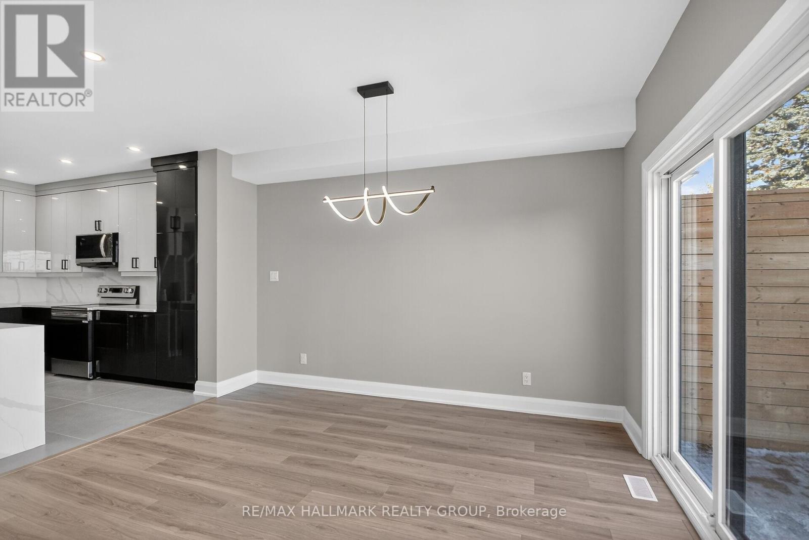 Main/second Floor Unit - 78 Burnett's Grove Circle, Ottawa, Ontario  K2J 1N7 - Photo 18 - X12807054