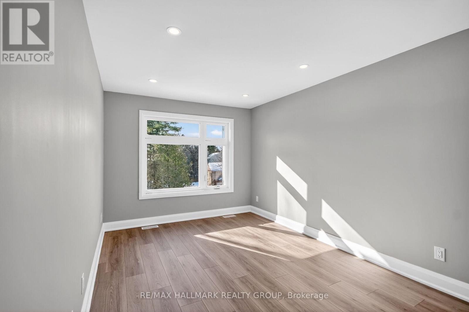 Main/second Floor Unit - 78 Burnett's Grove Circle, Ottawa, Ontario  K2J 1N7 - Photo 34 - X12807054