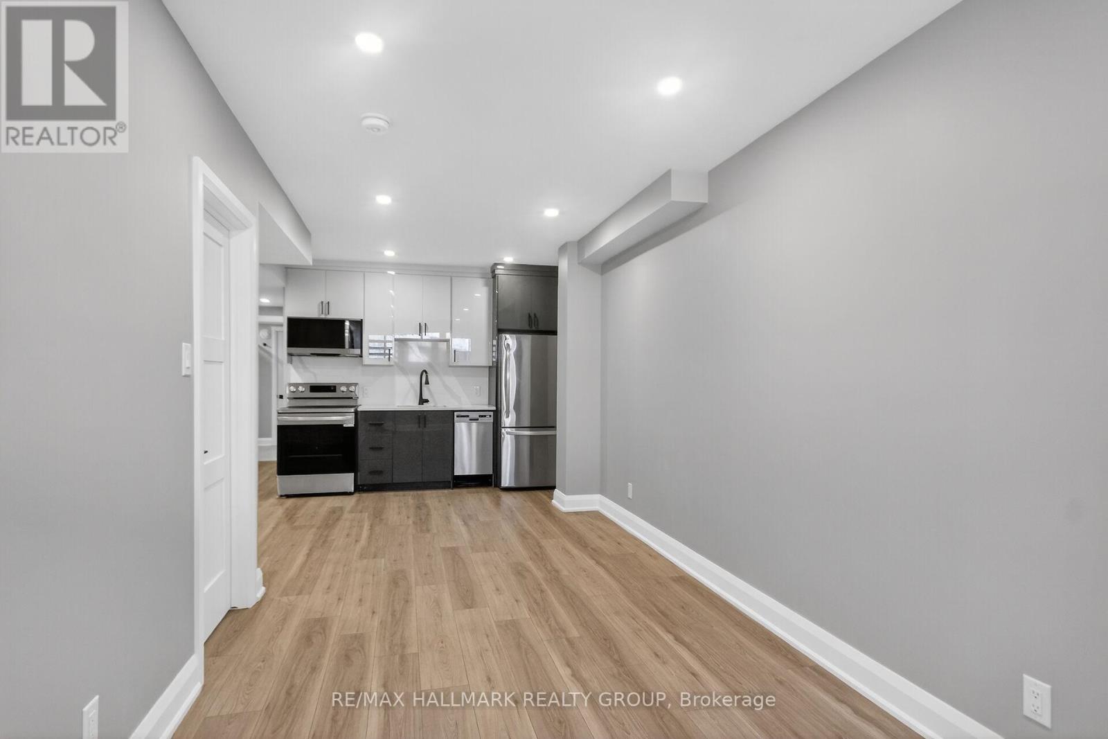 B - Basement Unit - 78 Burnett's Grove Circle, Ottawa, Ontario  K2J 1N7 - Photo 11 - X12807058