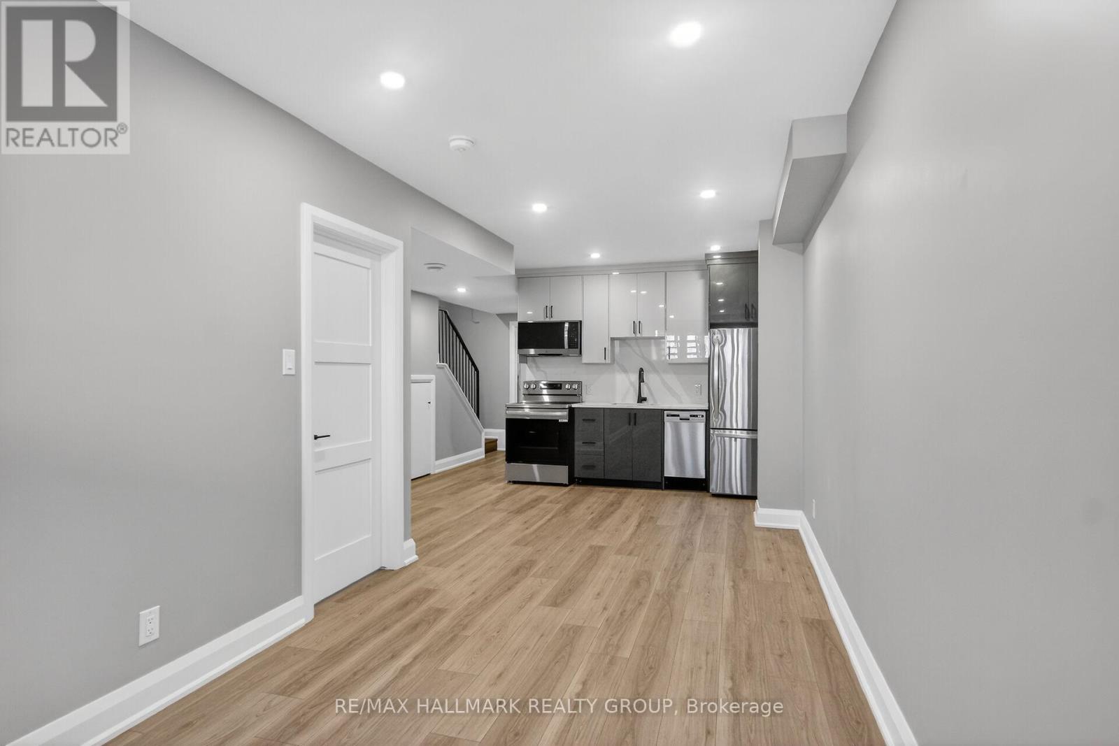 B - Basement Unit - 78 Burnett's Grove Circle, Ottawa, Ontario  K2J 1N7 - Photo 12 - X12807058