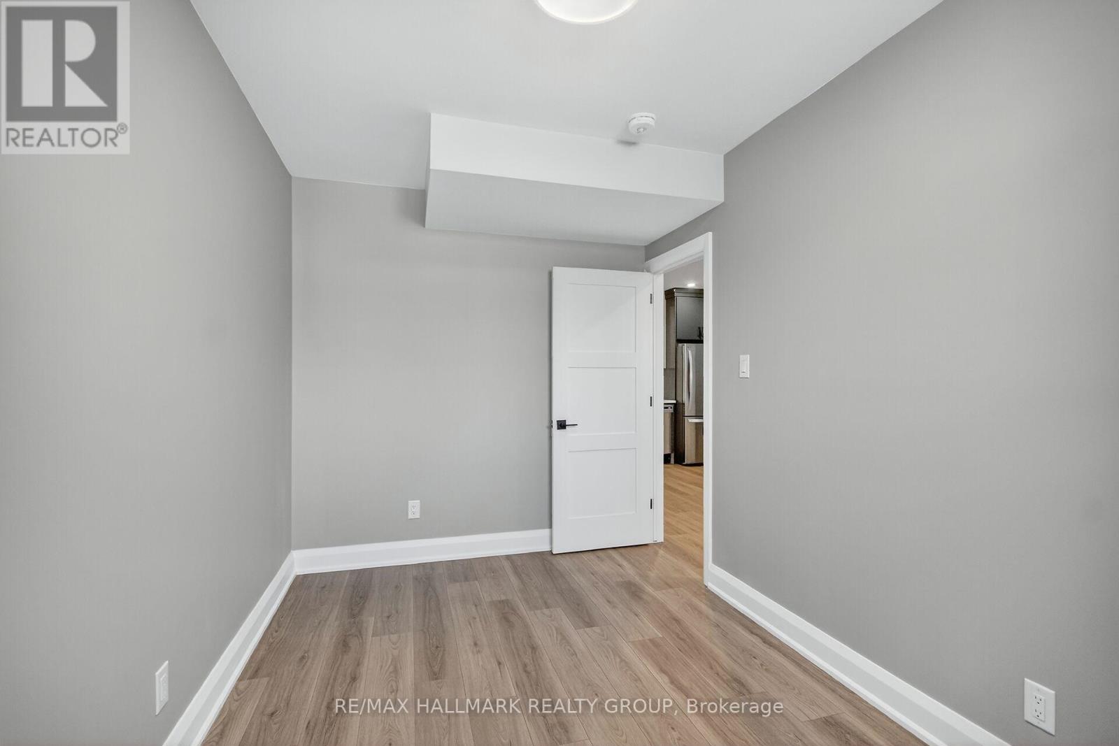 B - Basement Unit - 78 Burnett's Grove Circle, Ottawa, Ontario  K2J 1N7 - Photo 19 - X12807058