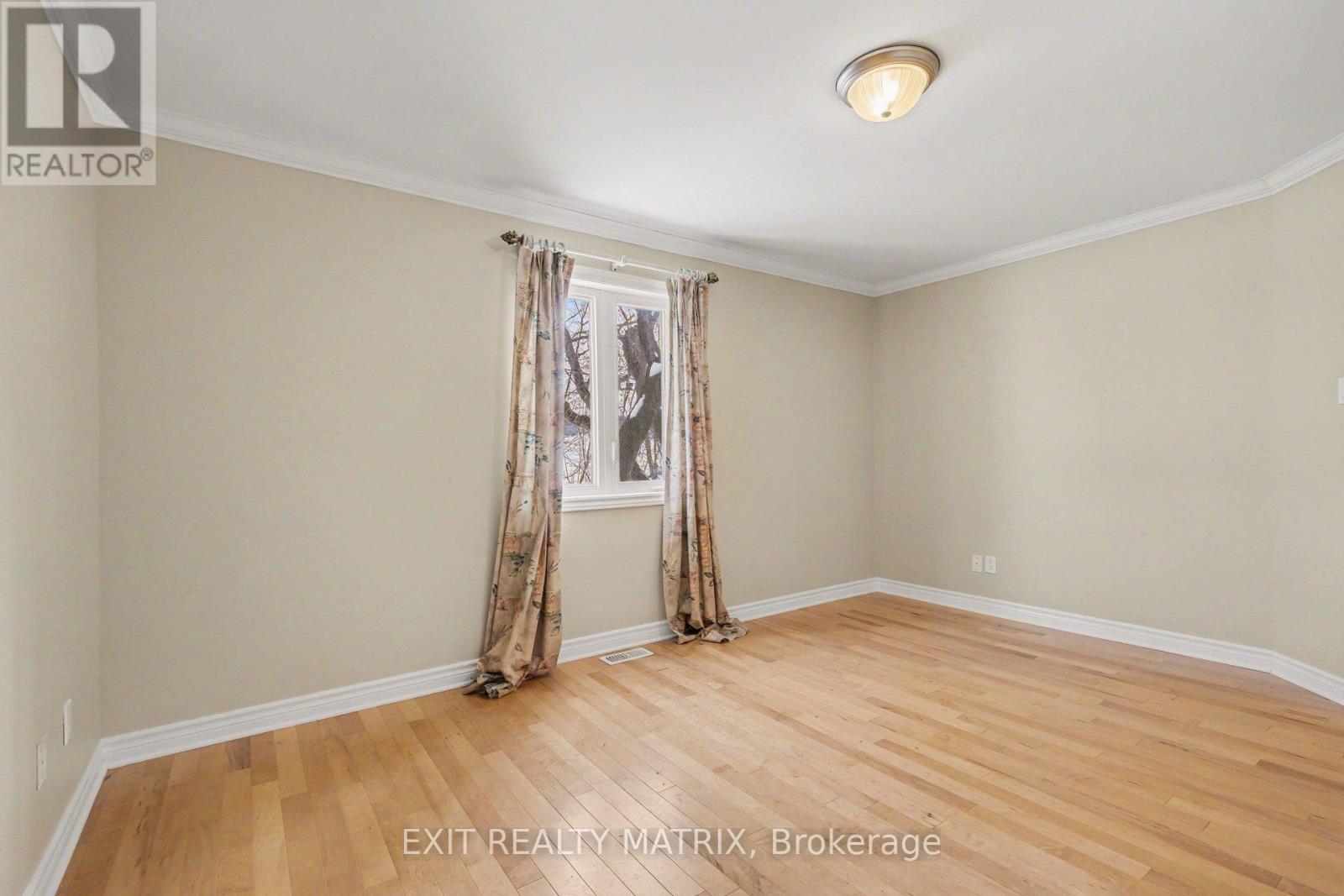 103 - 856 Notre-Dame Street, Russell, Ontario  K0A 1W0 - Photo 15 - X12807070