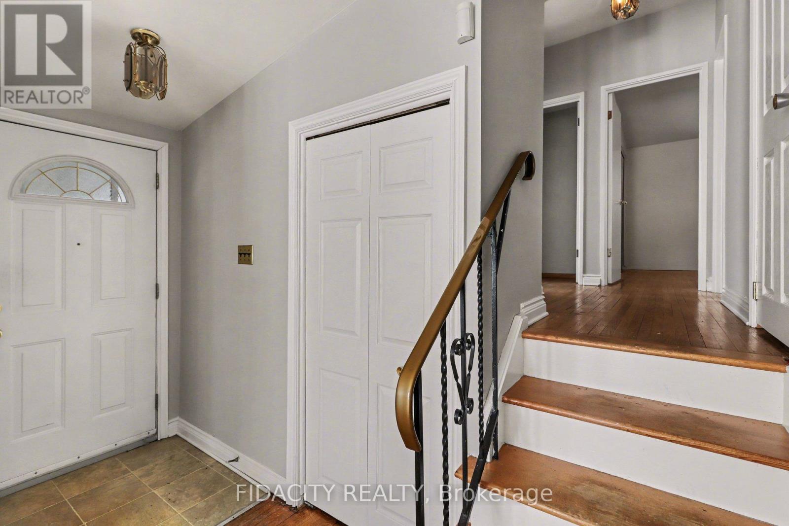 1933 Connecticut Avenue, Ottawa, Ontario  K1H 6Y3 - Photo 14 - X12807110